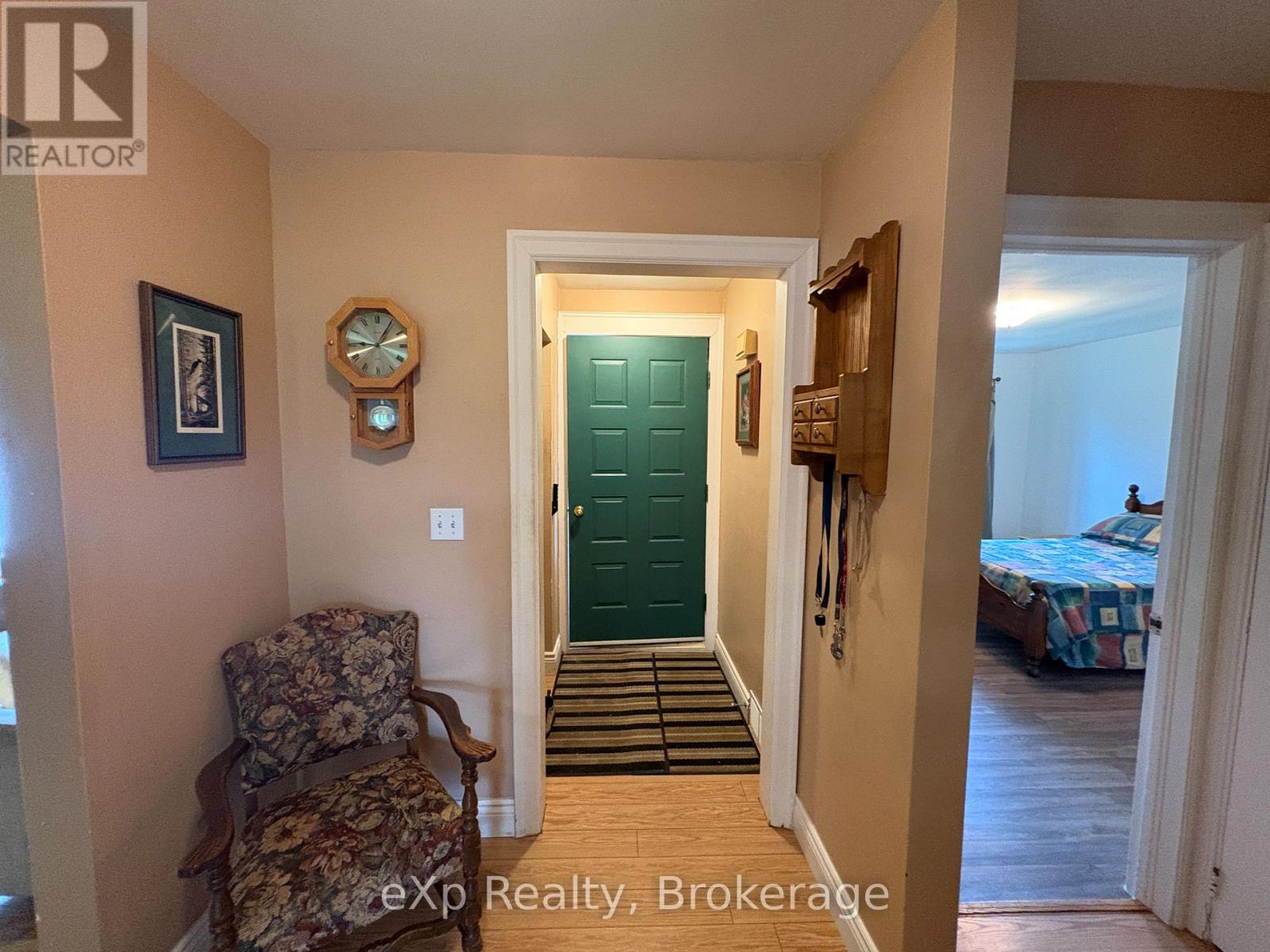 661 2nd Avenue Se, Georgian Bluffs, Ontario  N4K 5T2 - Photo 9 - X13023384