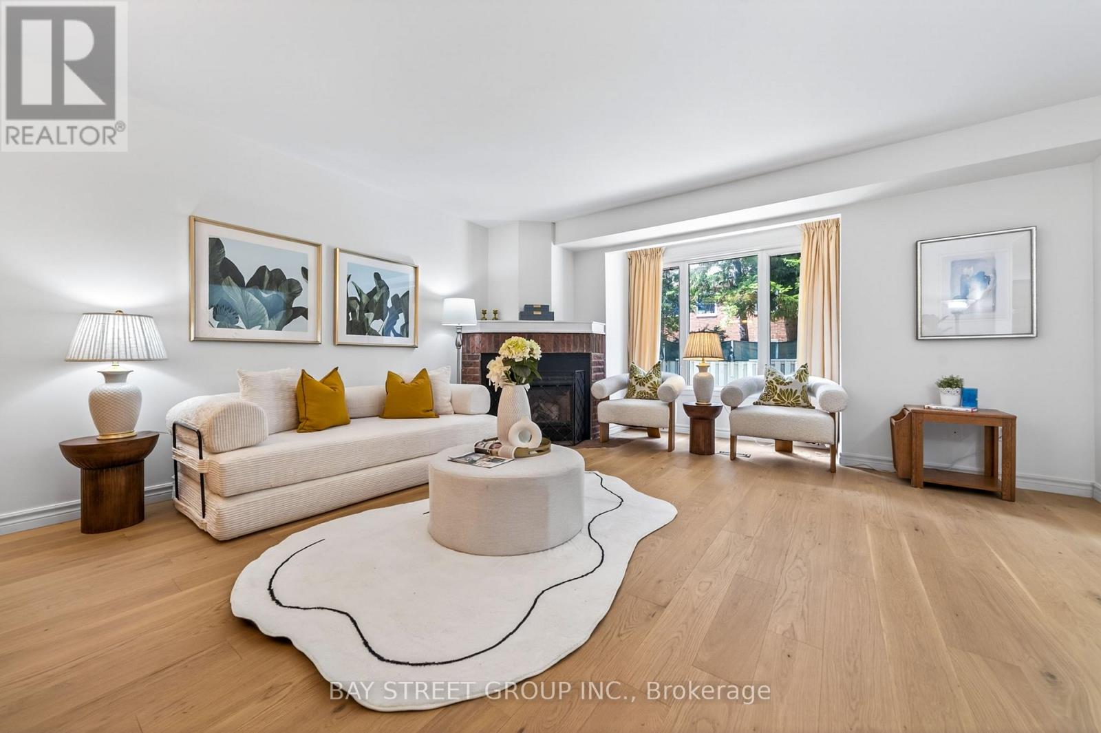 145 Sandyhook Square, Toronto, Ontario  M1W 3N6 - Photo 3 - E13023308