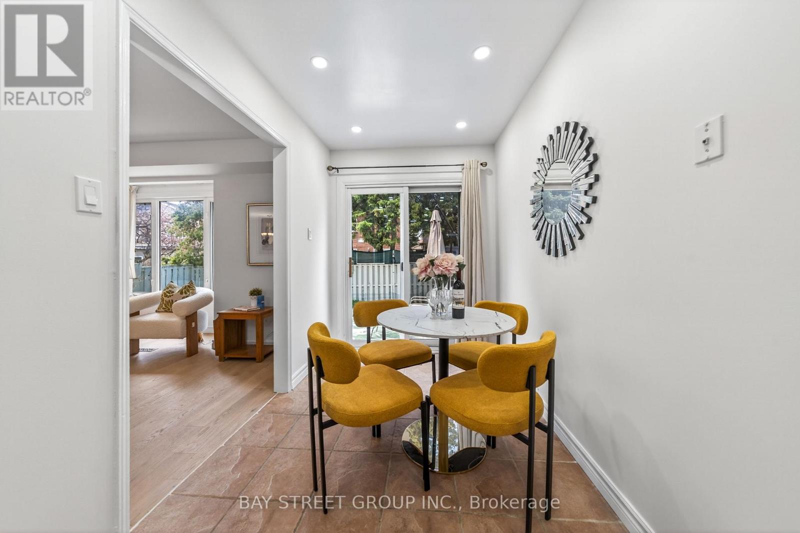 145 Sandyhook Square, Toronto, Ontario  M1W 3N6 - Photo 12 - E13023308