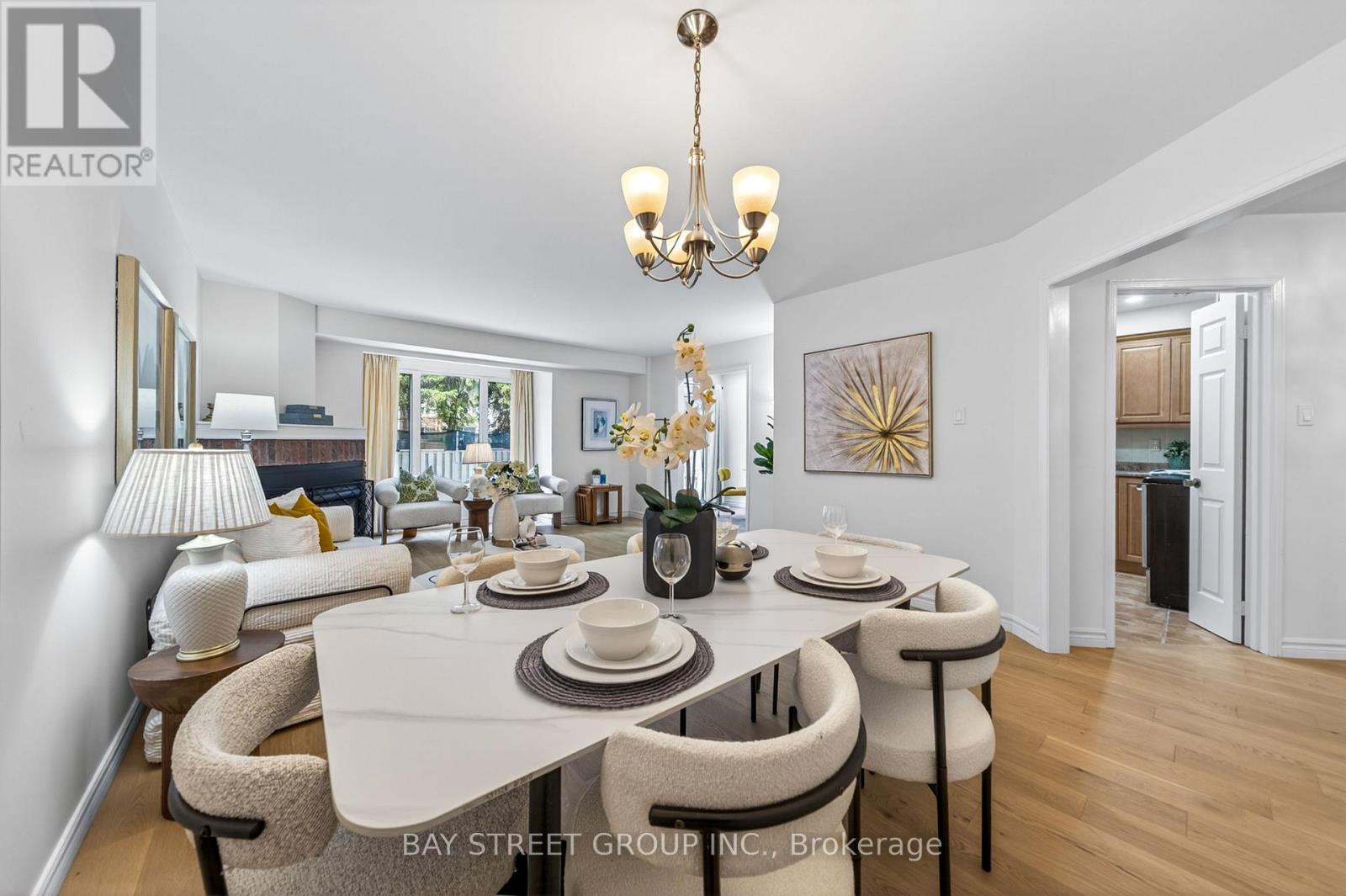 145 Sandyhook Square, Toronto, Ontario  M1W 3N6 - Photo 4 - E13023308