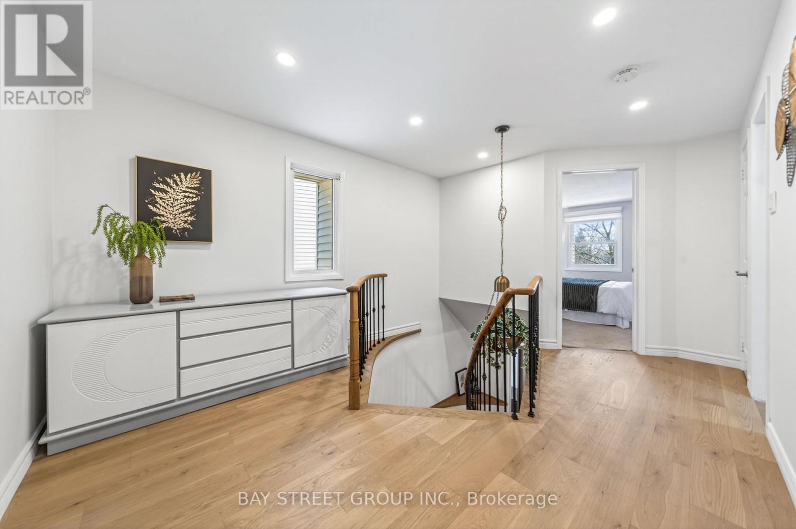 145 Sandyhook Square, Toronto, Ontario  M1W 3N6 - Photo 25 - E13023308