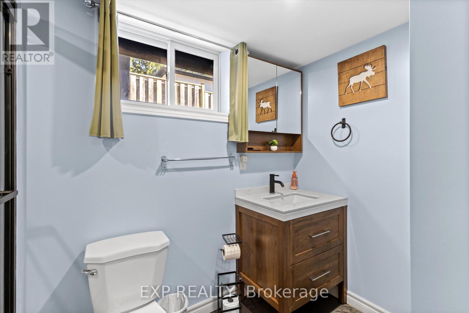 34 Connor Drive, Whitchurch-Stouffville, Ontario  L4A 7X3 - Photo 15 - N12980846