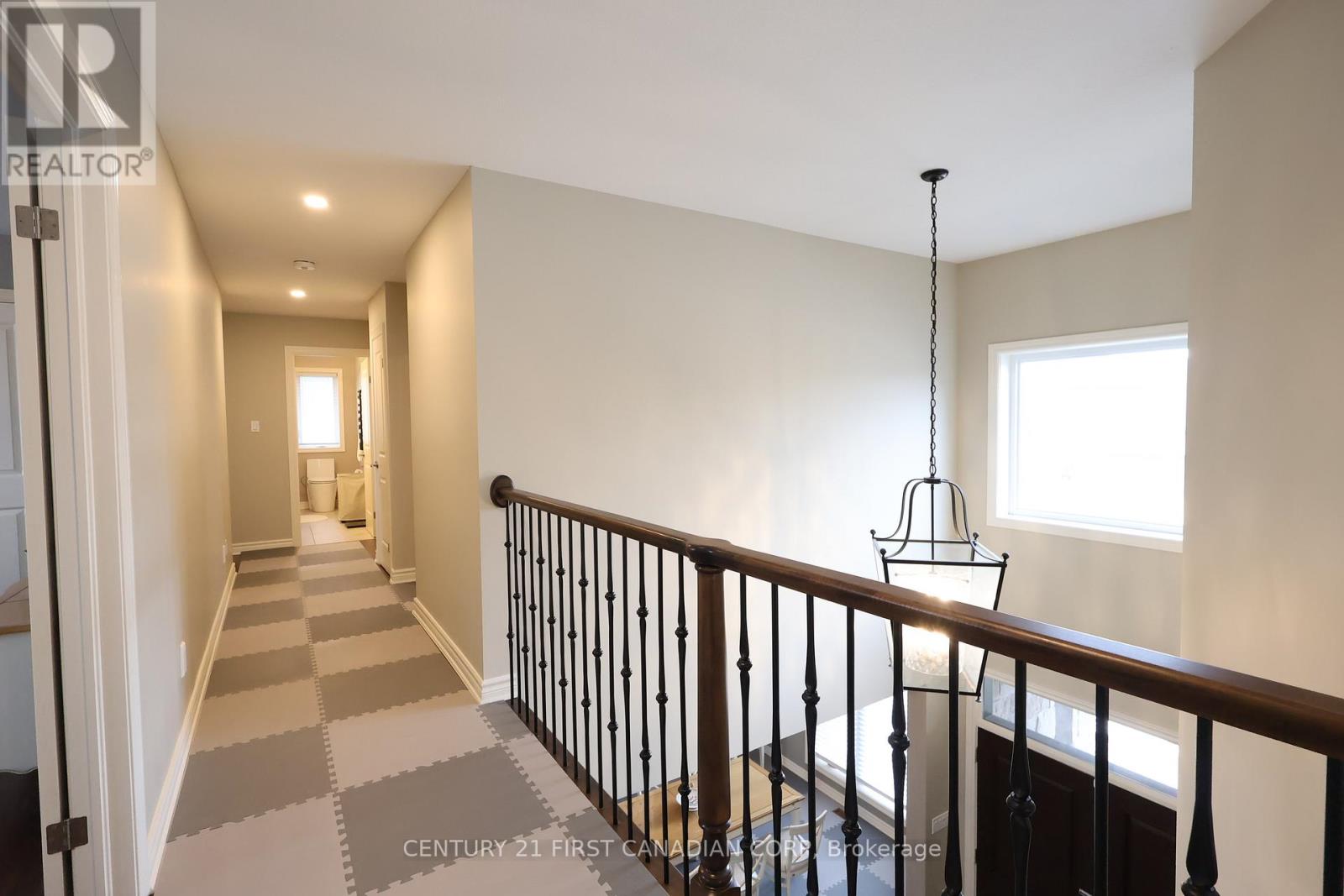 2369 Torrey Pines Way, London North, Ontario  N6G 0K6 - Photo 13 - X12846578