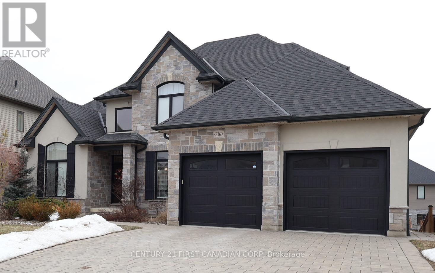 2369 Torrey Pines Way, London North, Ontario  N6G 0K6 - Photo 2 - X12846578