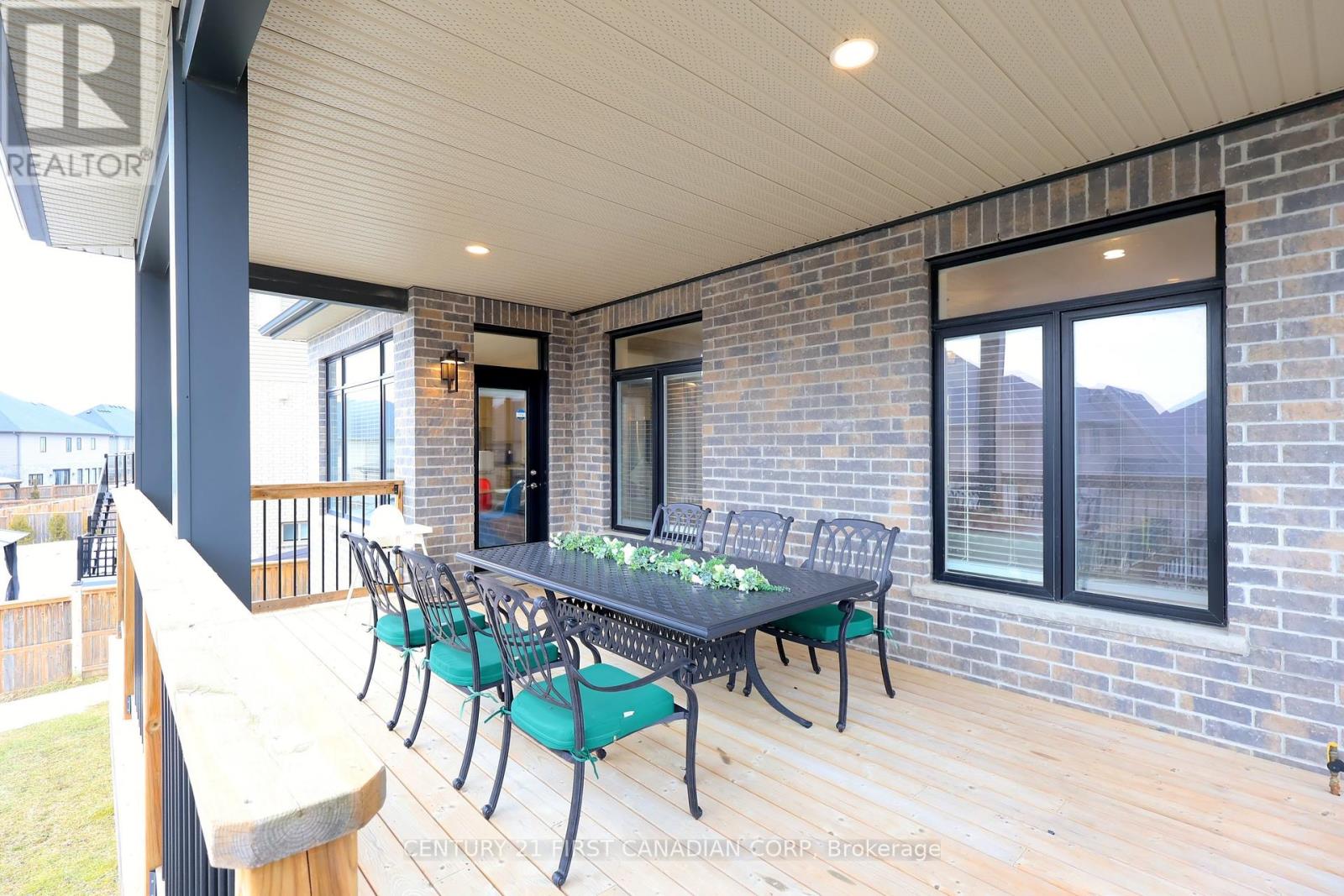 2369 Torrey Pines Way, London North, Ontario  N6G 0K6 - Photo 11 - X12846578