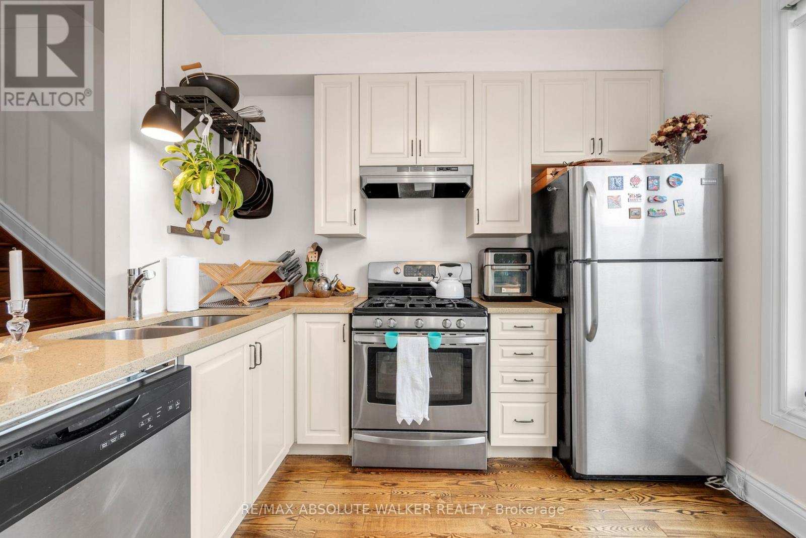 286 Cambridge Street Avenue N, Ottawa, Ontario  K1R 6X5 - Photo 23 - X12949132