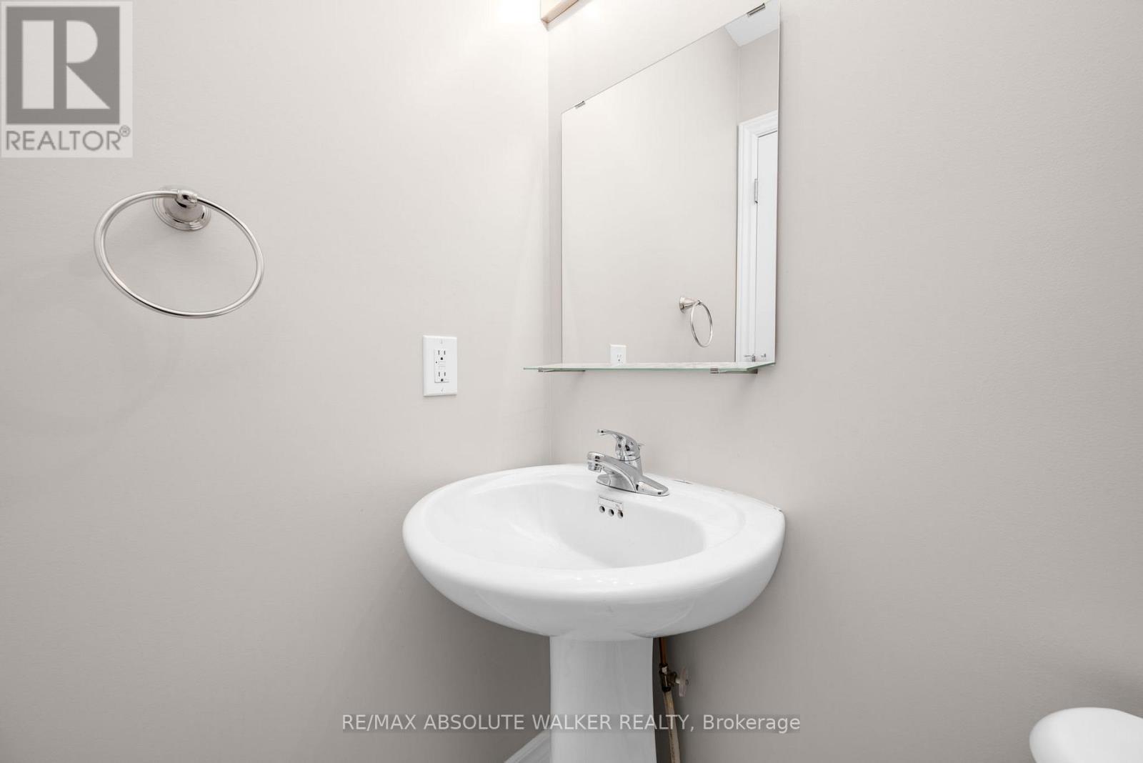 286 Cambridge Street Avenue N, Ottawa, Ontario  K1R 6X5 - Photo 37 - X12949132