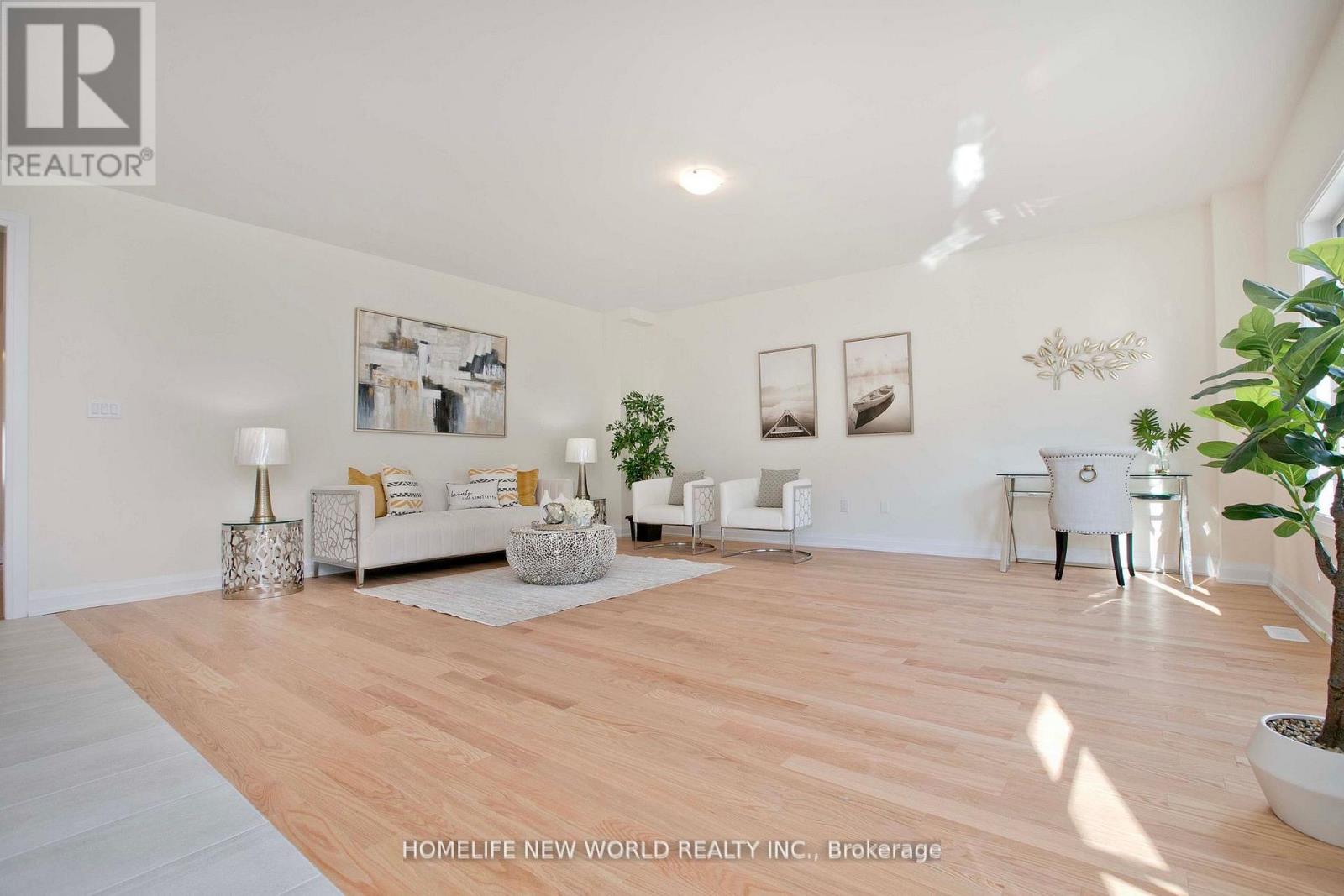 240 Seguin Street N, Richmond Hill, Ontario  L4E 2Y5 - Photo 12 - N12858112