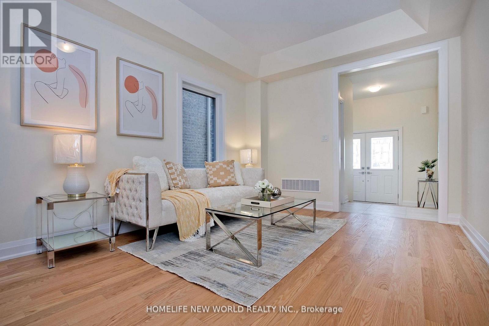 240 Seguin Street N, Richmond Hill, Ontario  L4E 2Y5 - Photo 8 - N12858112