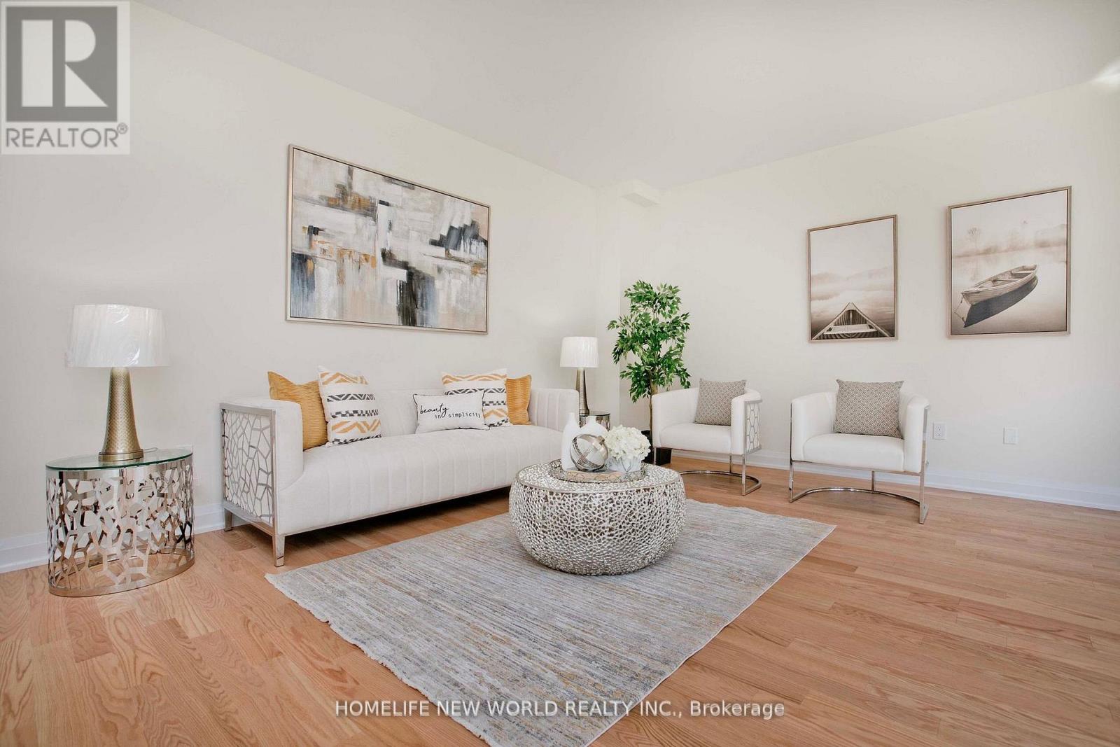 240 Seguin Street N, Richmond Hill, Ontario  L4E 2Y5 - Photo 9 - N12858112