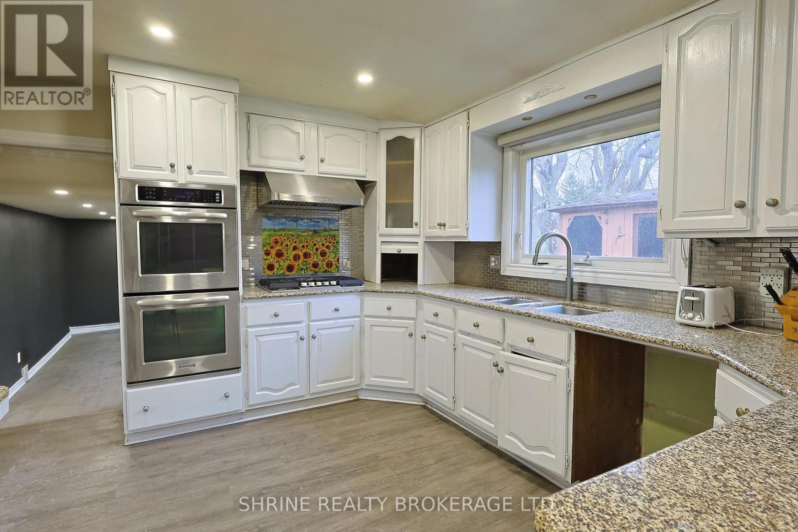 Photo 10 of 33 for 127 Odessa Avenue