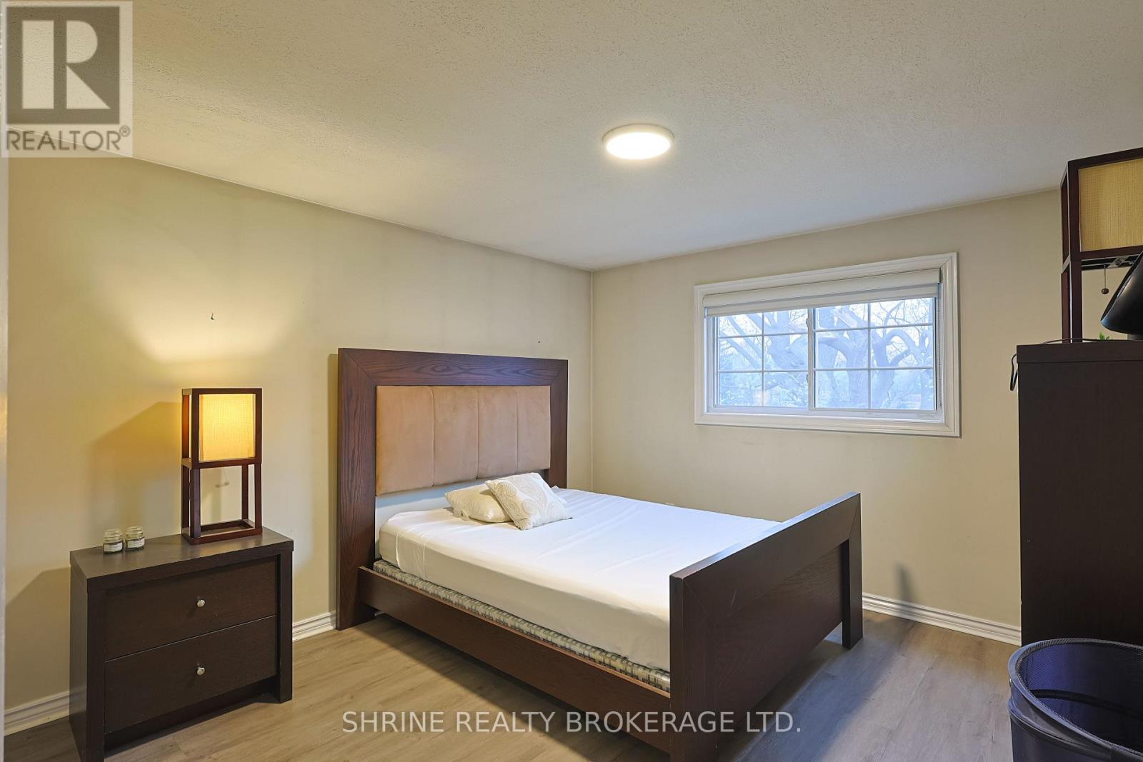 Photo 17 of 33 for 127 Odessa Avenue