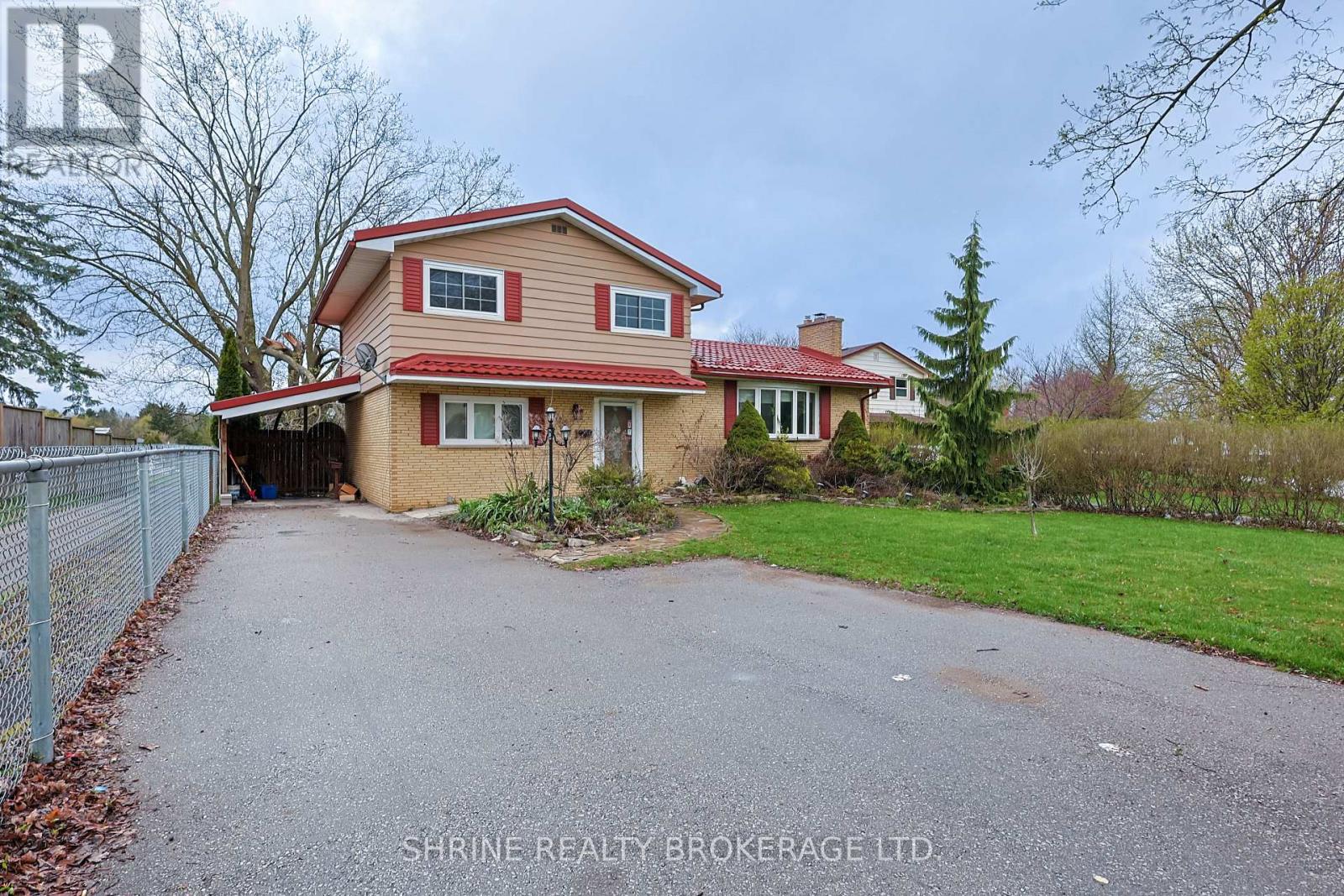 Photo 31 of 33 for 127 Odessa Avenue