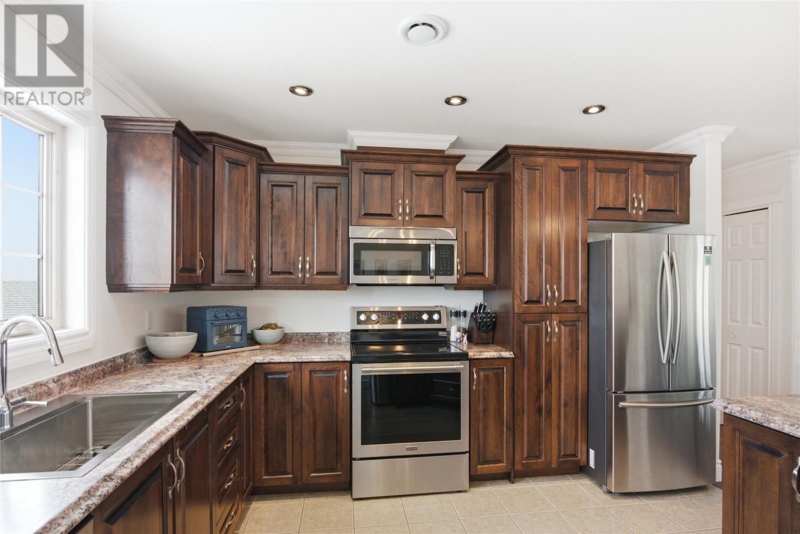 12 Howe Street, Gander, Newfoundland & Labrador  A1V 0E7 - Photo 12 - 1296380