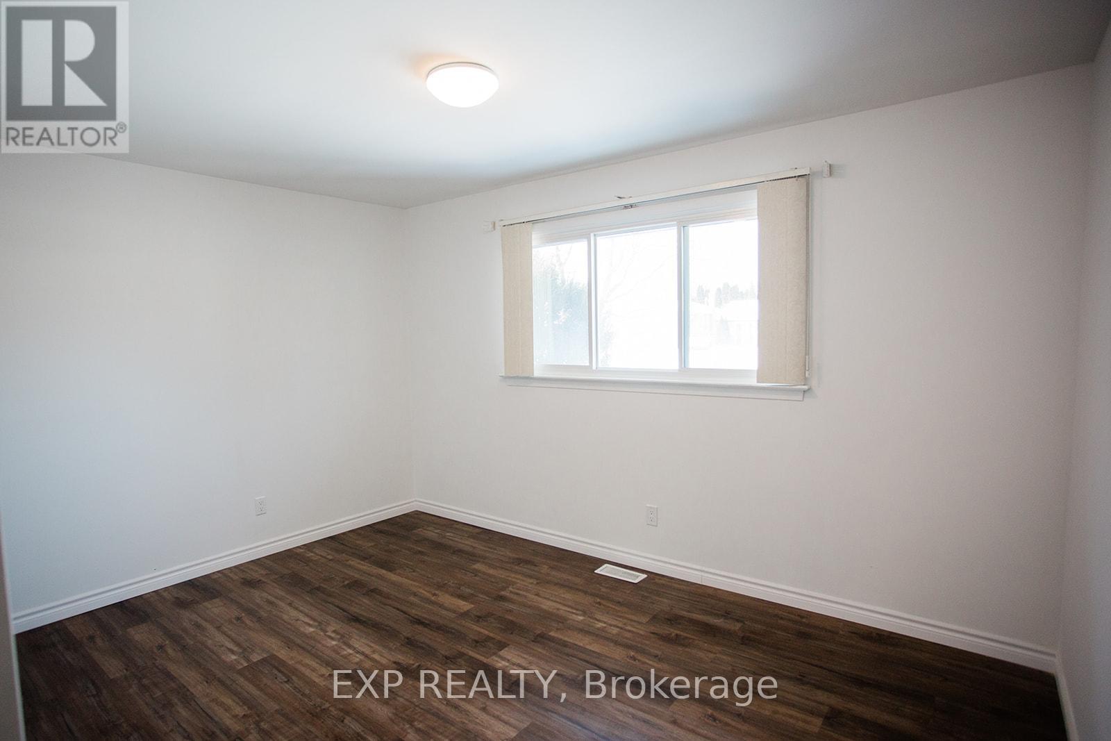 277 Grove Street E, Barrie (Wellington), Ontario  L4M 2R2 - Photo 30 - S13023382