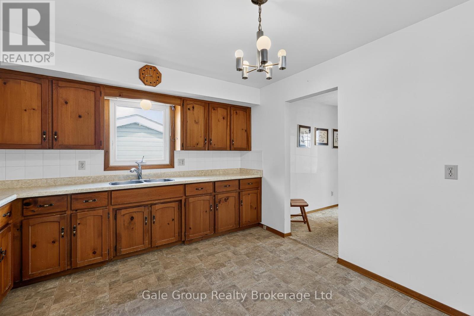 111 Chippewa Avenue, Woodstock, Ontario  N4T 1A1 - Photo 11 - X13023468