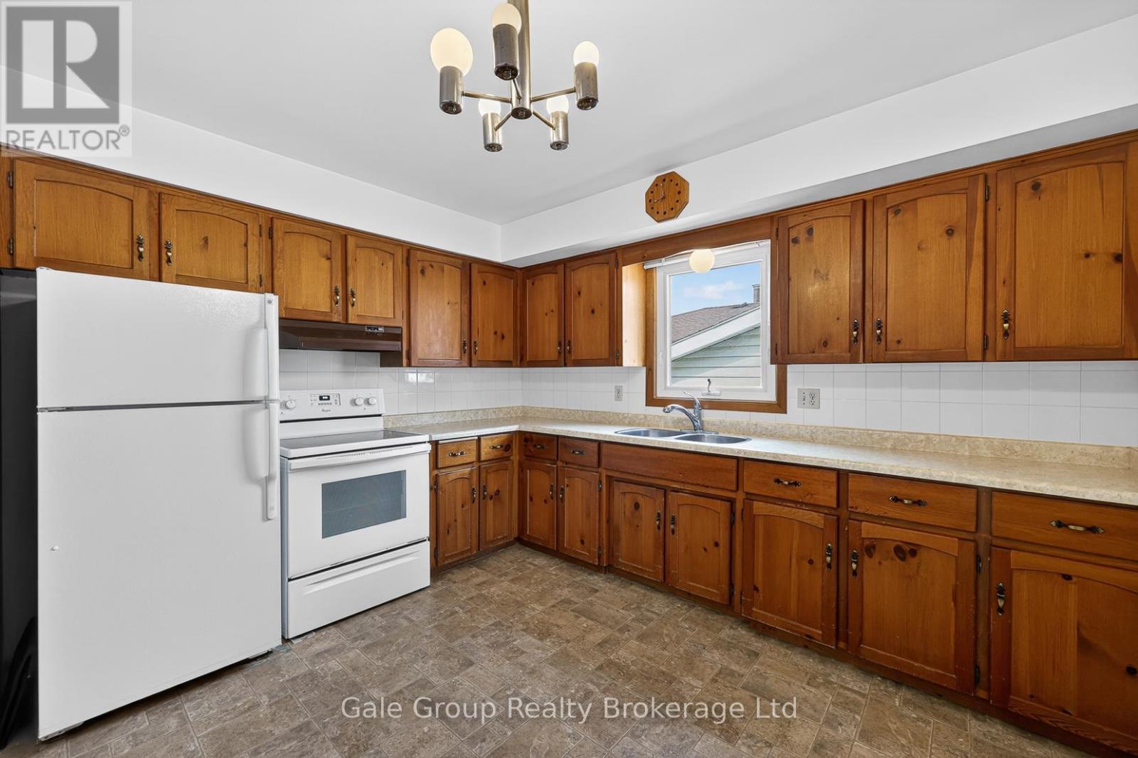 111 Chippewa Avenue, Woodstock, Ontario  N4T 1A1 - Photo 12 - X13023468