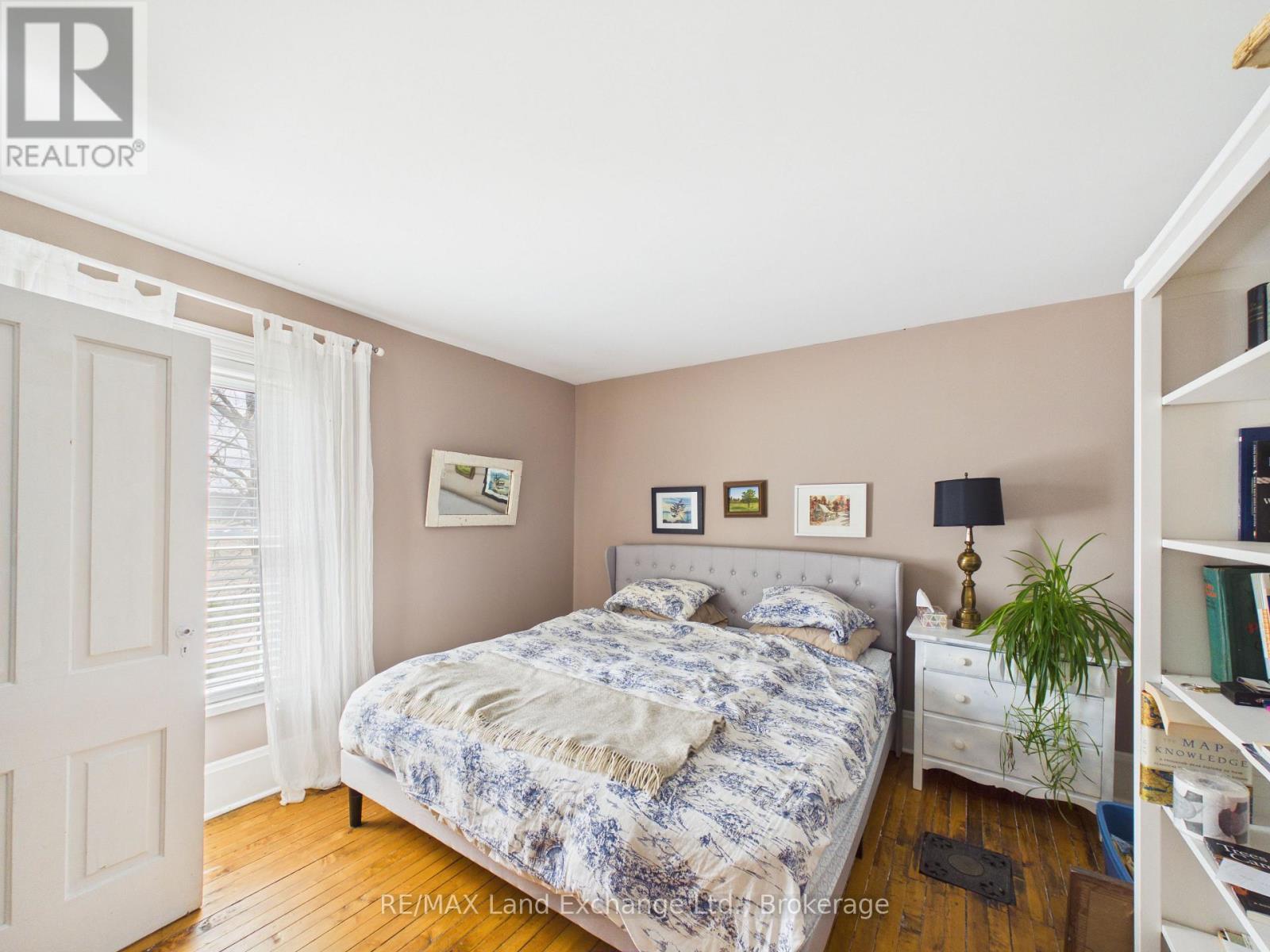 208 Austin Side Road S, Brockton, Ontario  N0G 2V0 - Photo 15 - X13023454