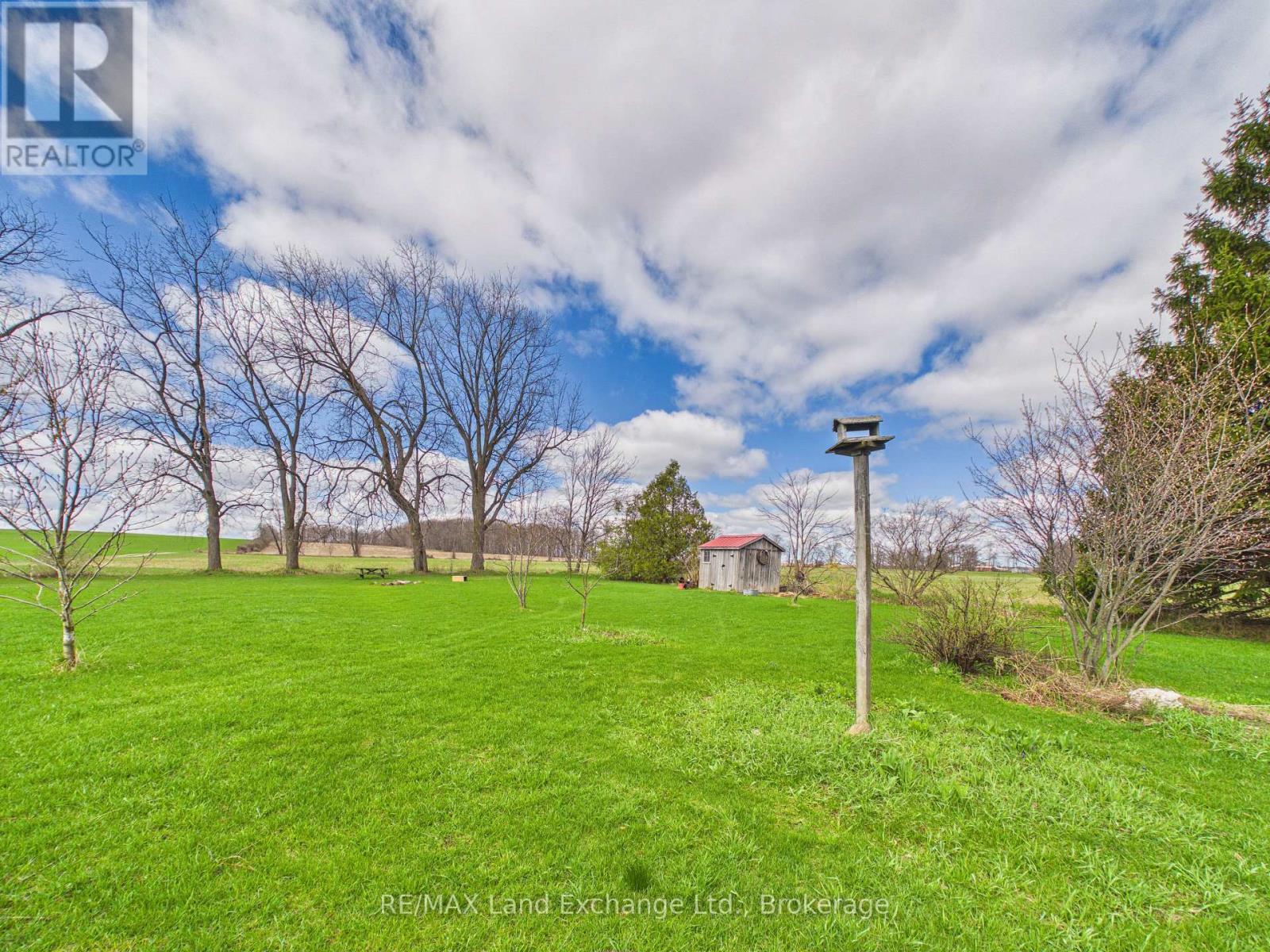 208 Austin Side Road S, Brockton, Ontario  N0G 2V0 - Photo 17 - X13023454