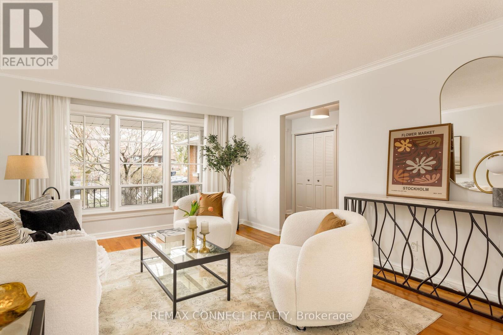 16 Shadberry Drive, Toronto, Ontario  M2H 3C8 - Photo 10 - C13023344