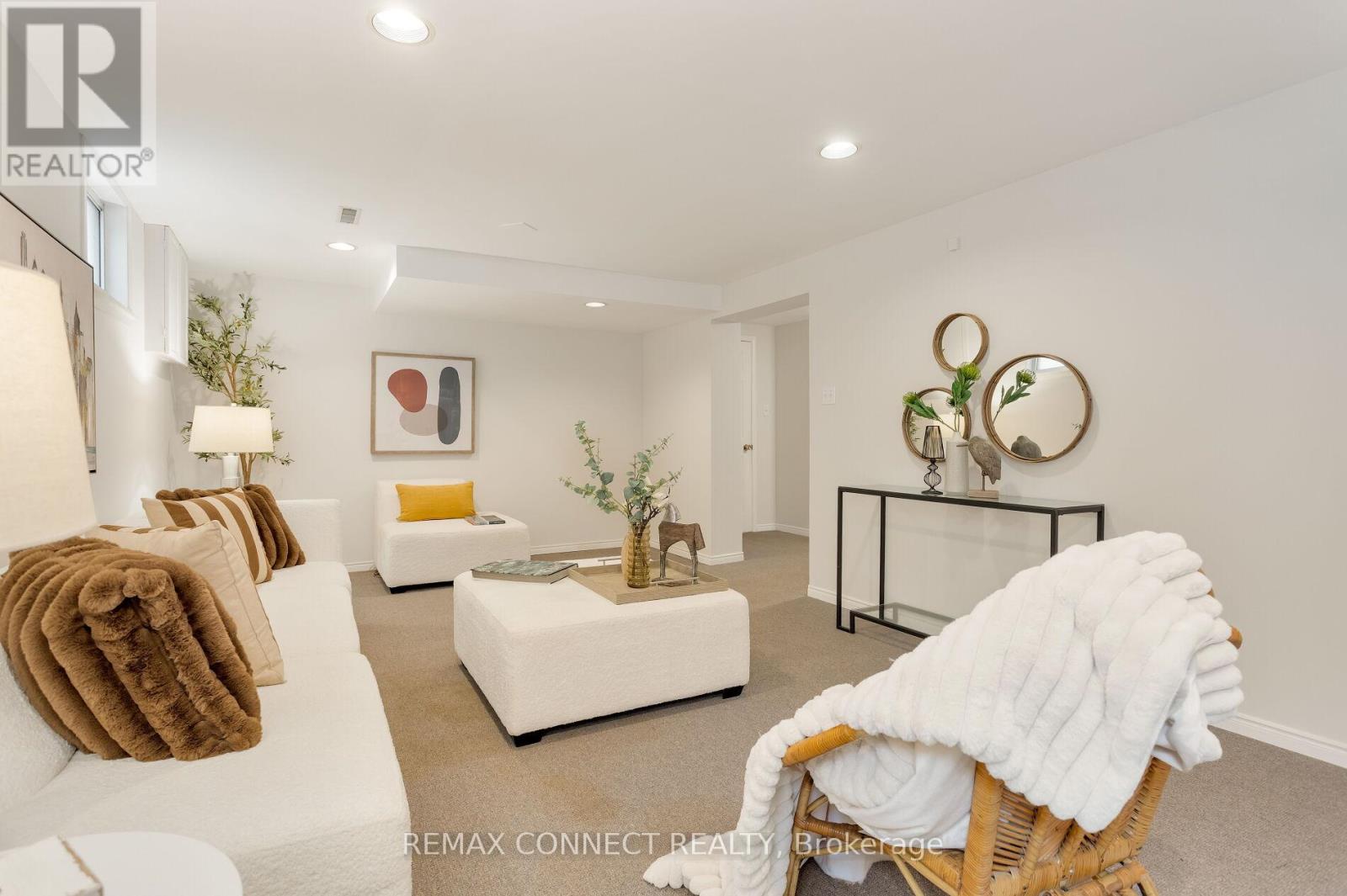 16 Shadberry Drive, Toronto, Ontario  M2H 3C8 - Photo 40 - C13023344