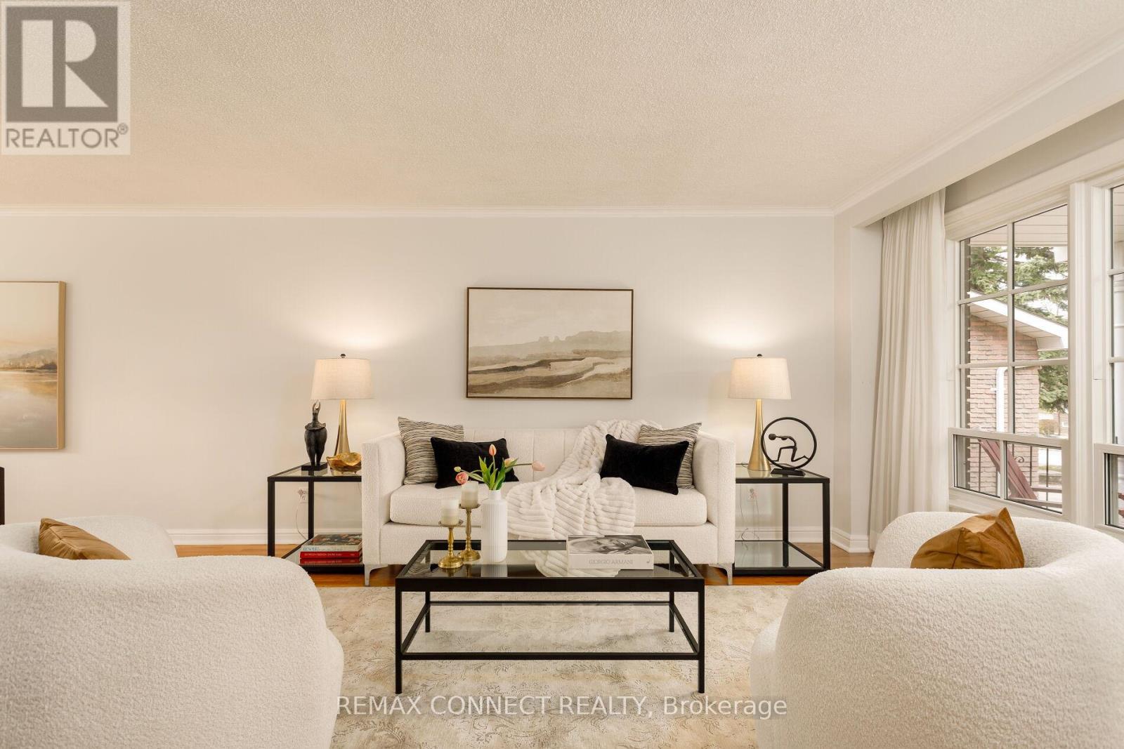 16 Shadberry Drive, Toronto, Ontario  M2H 3C8 - Photo 8 - C13023344