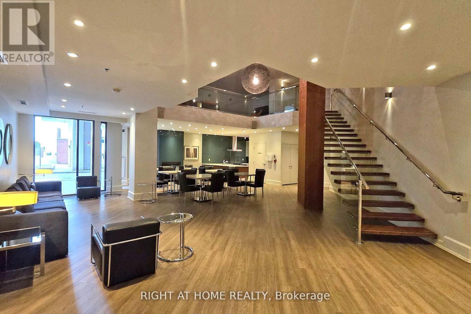 1118 - 111 Elizabeth Street, Toronto, Ontario  M5G 1P7 - Photo 17 - C13023352