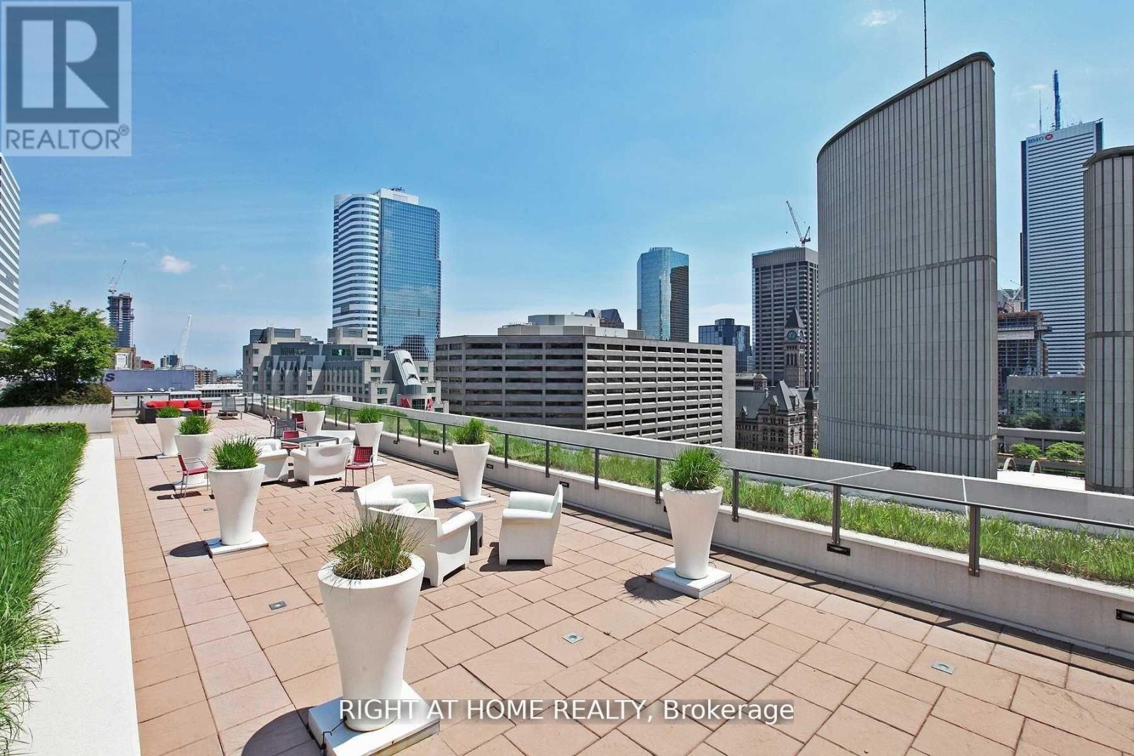 1118 - 111 Elizabeth Street, Toronto, Ontario  M5G 1P7 - Photo 19 - C13023352