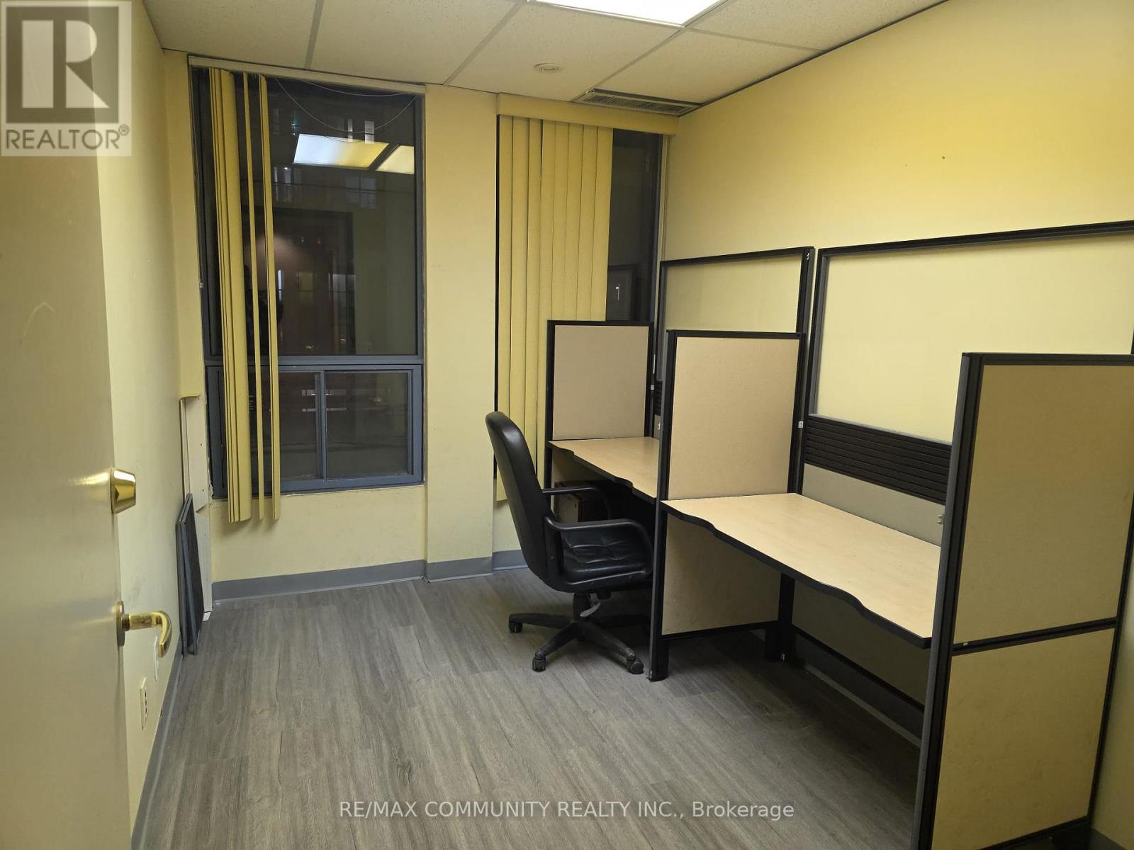 303 - 250 Sheppard Avenue E, Toronto, Ontario  M2N 6M9 - Photo 7 - C13023366