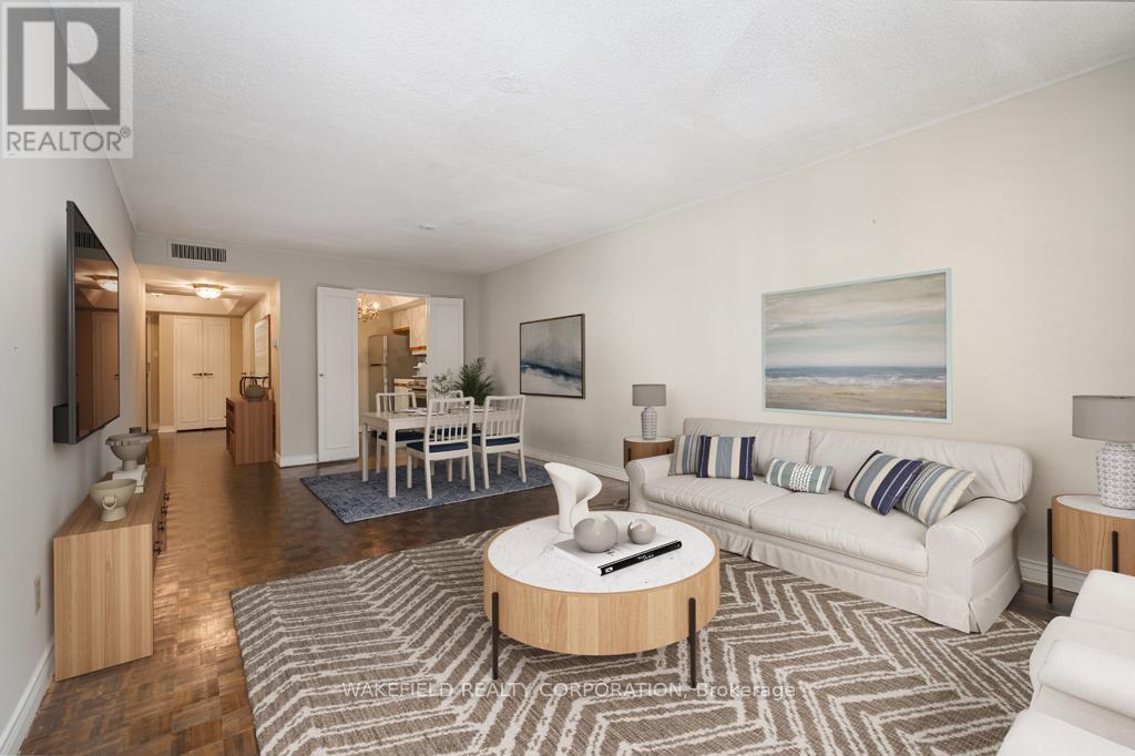 505 - 61 St Clair Avenue W, Toronto, Ontario  M4V 2Y8 - Photo 4 - C13023372