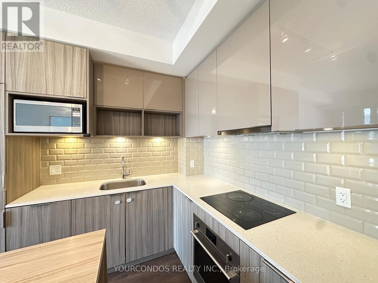 313 - 52 Forest Manor Road, Toronto, Ontario  M2J 0E2 - Photo 2 - C13023464