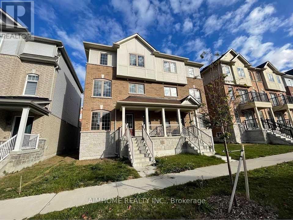 92 AINLEY ROAD, Ajax, Ontario