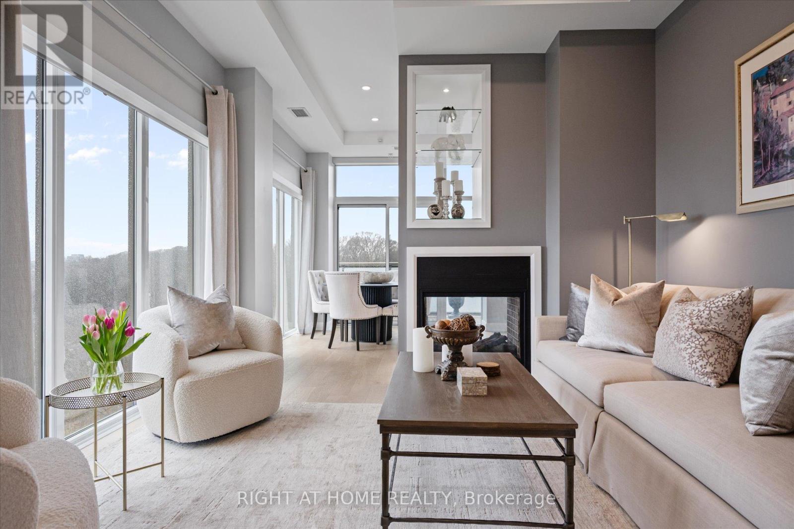 601 - 580 KINGSTON ROAD, Toronto, Ontario