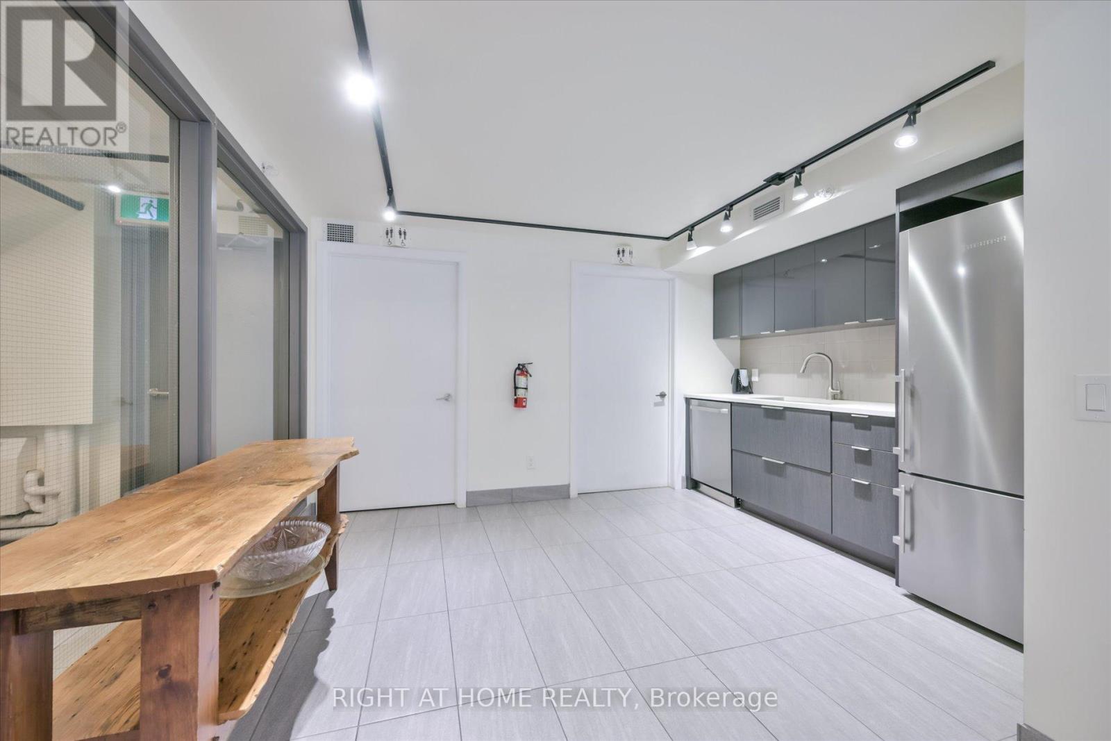 601 - 580 Kingston Road, Toronto, Ontario  M4P 1P9 - Photo 22 - E13023400