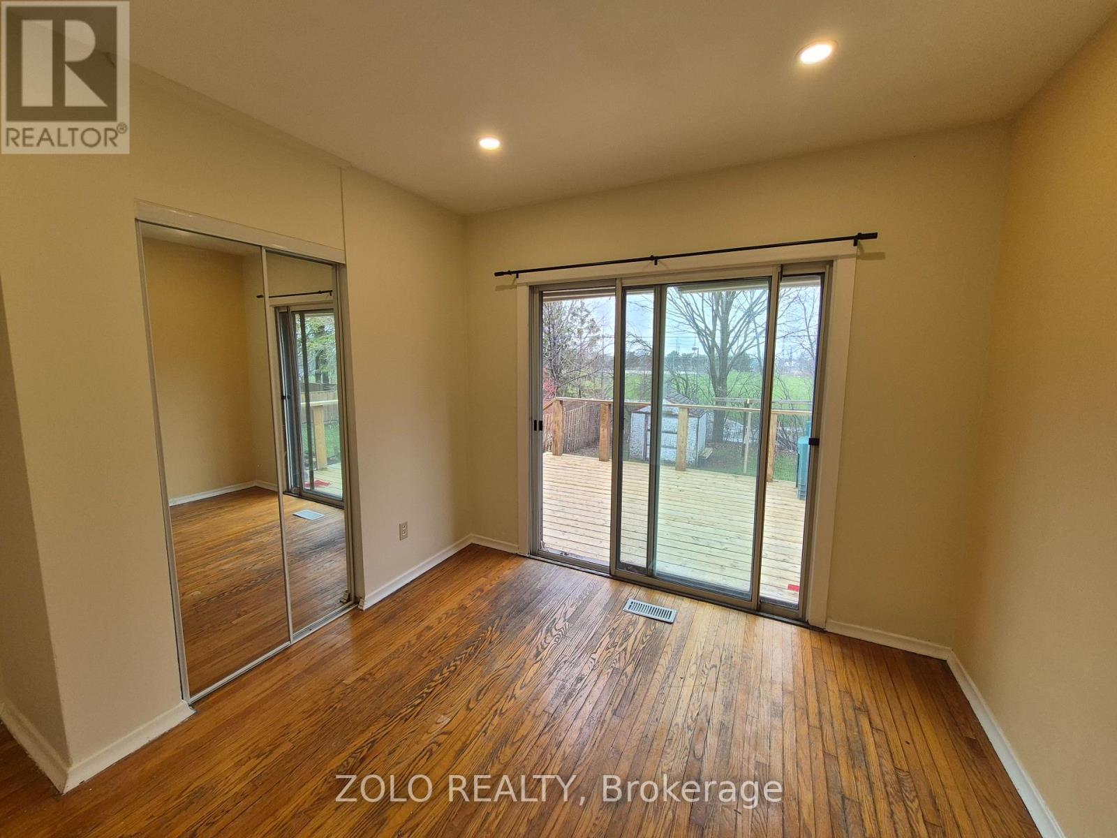 58 Mooregate Avenue, Toronto, Ontario  M1K 3V7 - Photo 10 - E13023404