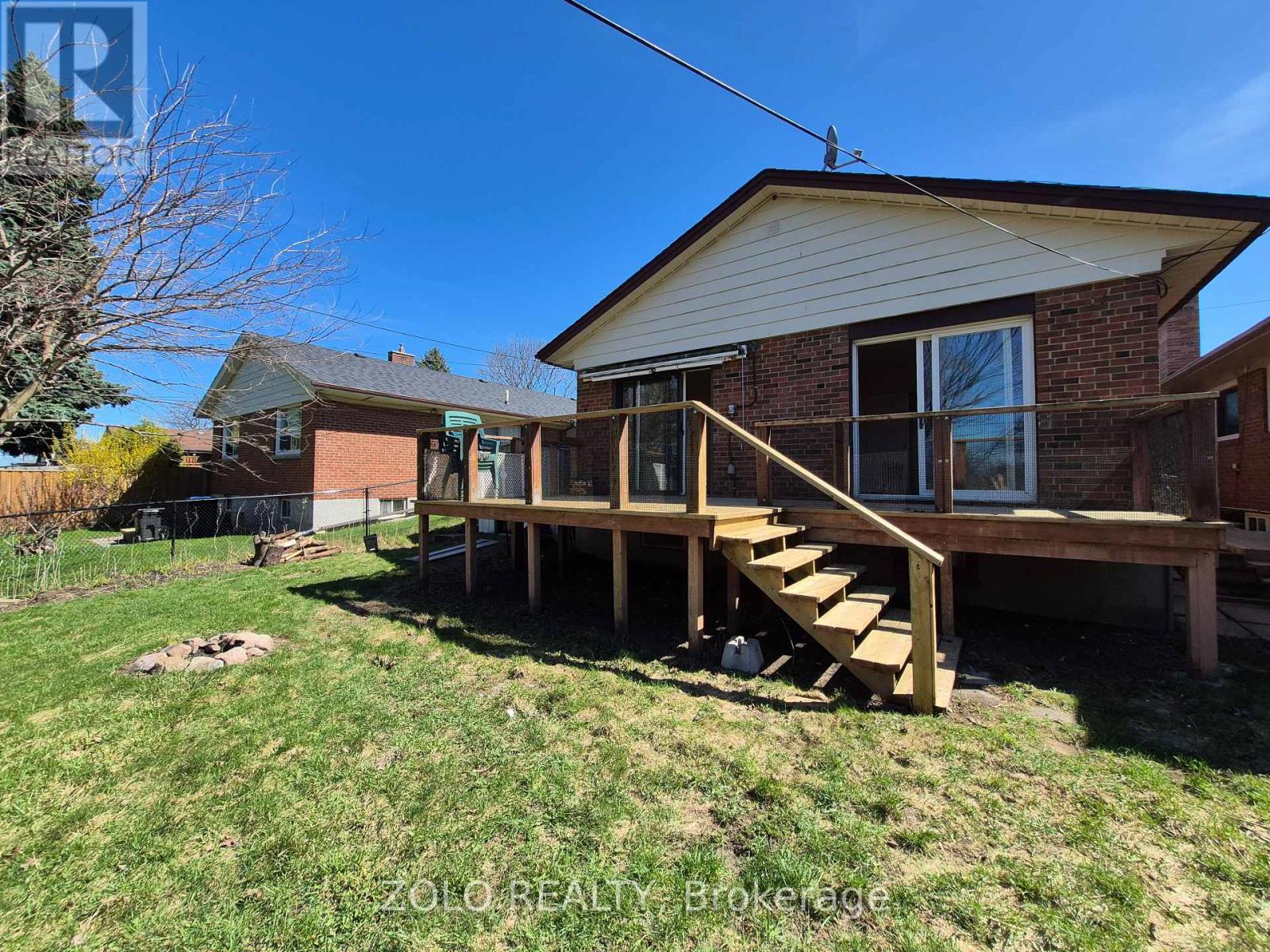 58 Mooregate Avenue, Toronto, Ontario  M1K 3V7 - Photo 2 - E13023404