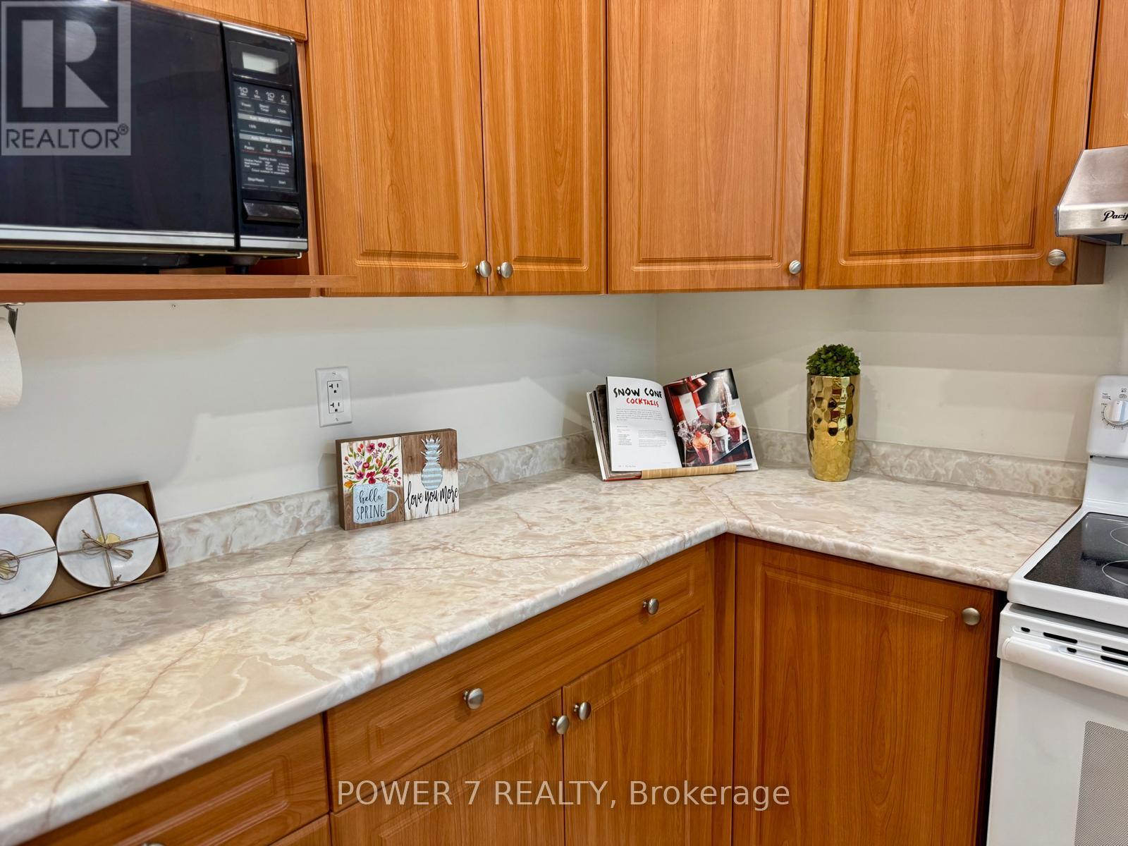 119 Gauguin Avenue, Vaughan, Ontario  L4J 9J4 - Photo 13 - N13023350