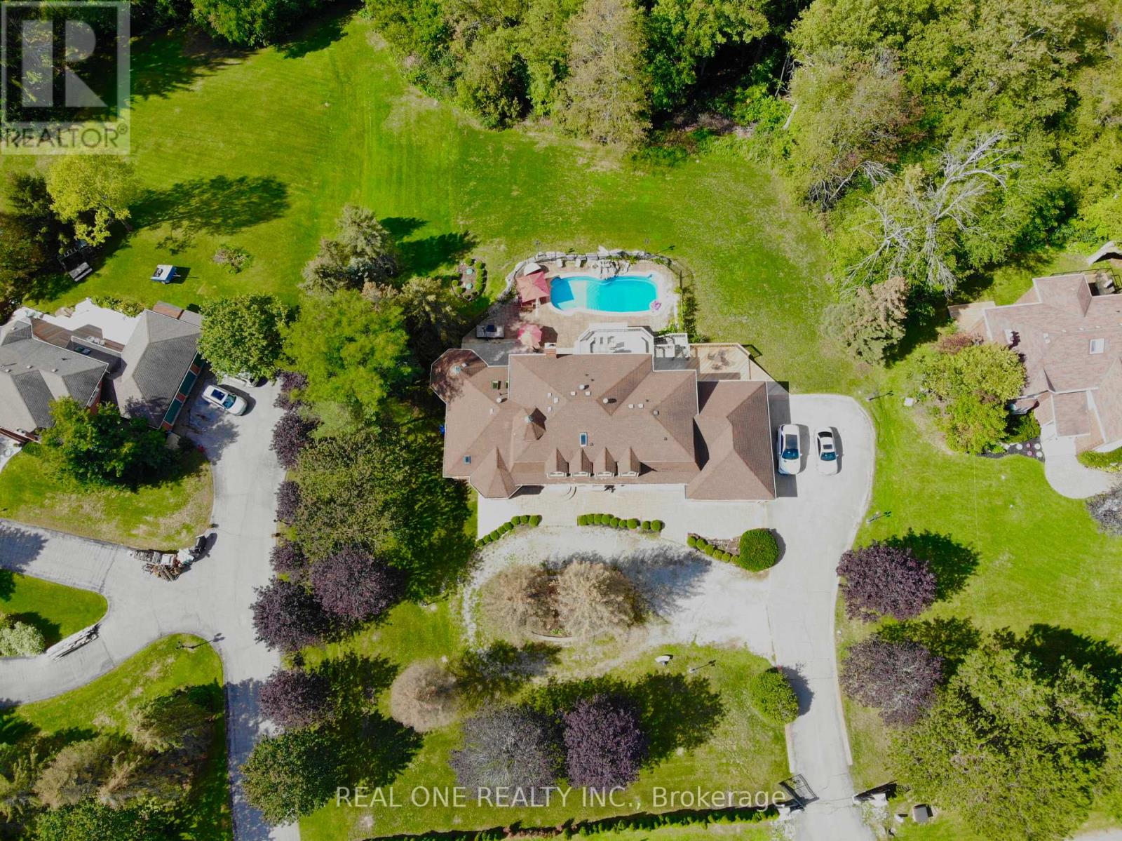 12 JARVIS AVENUE, Aurora, Ontario