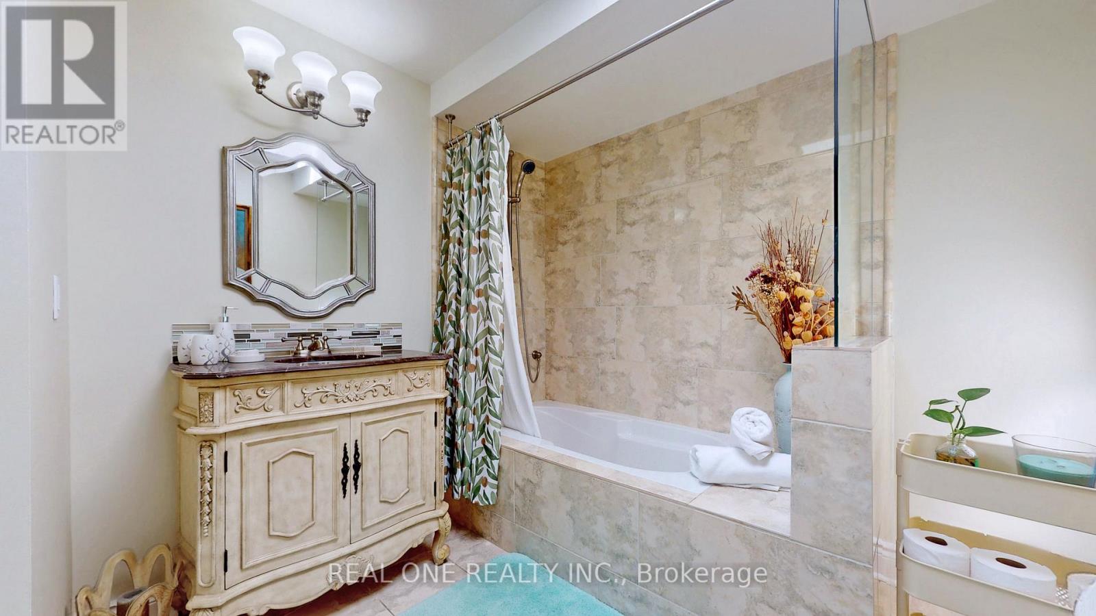 12 Jarvis Avenue, Aurora, Ontario  L4G 6W8 - Photo 31 - N13023356