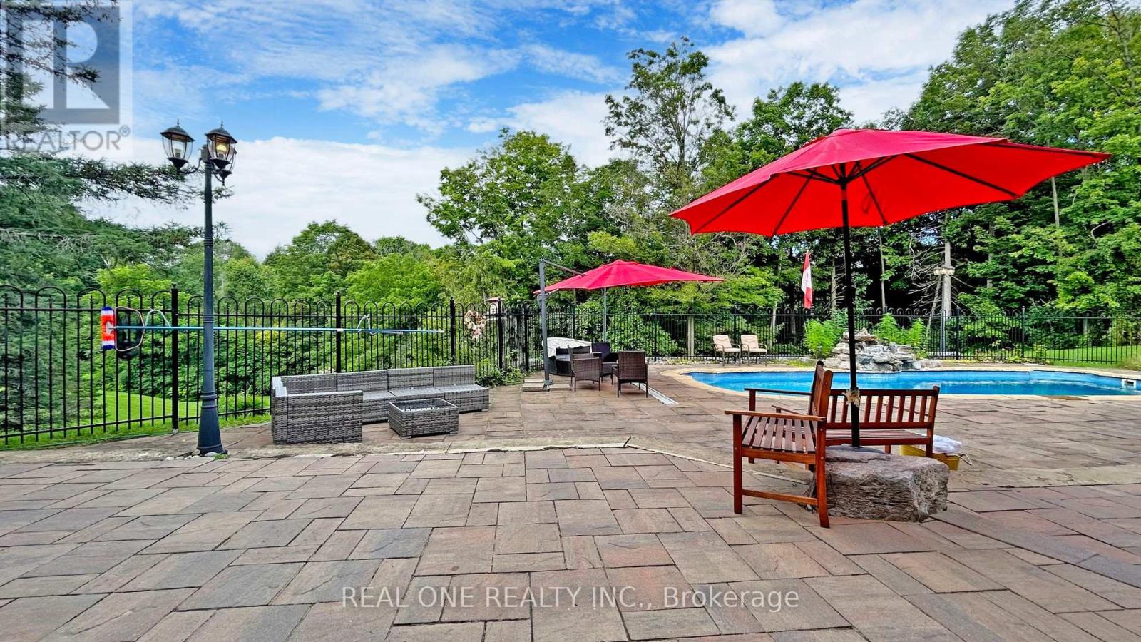 12 Jarvis Avenue, Aurora, Ontario  L4G 6W8 - Photo 35 - N13023356