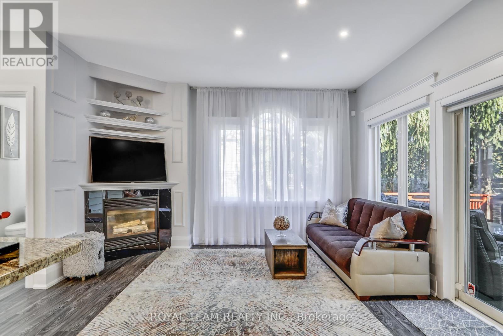 97 Centre Street E, Richmond Hill, Ontario  L4C 1A3 - Photo 13 - N13023368