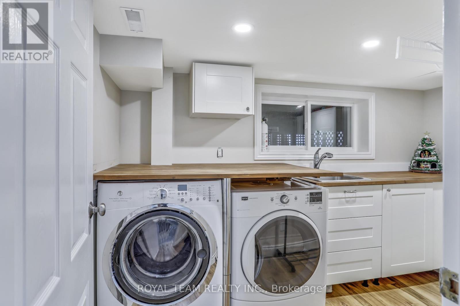 97 Centre Street E, Richmond Hill, Ontario  L4C 1A3 - Photo 35 - N13023368