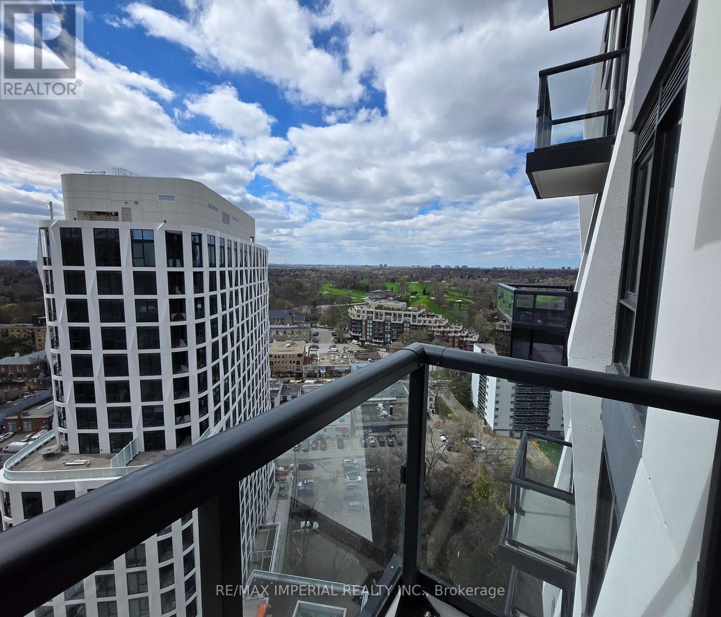 2110 - 60 Central Park Parkway, Toronto, Ontario  M9A 3K1 - Photo 15 - W13023364