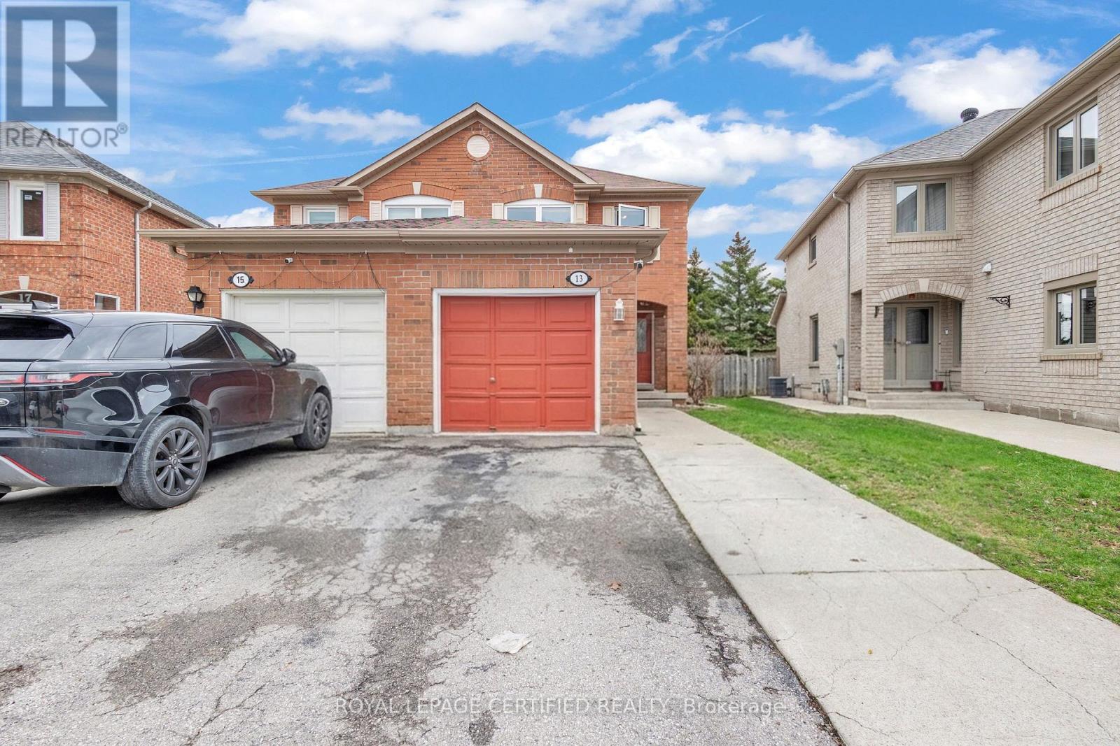 13 MOUNT FUJI CRESCENT, brampton (sandringham-wellington), Ontario