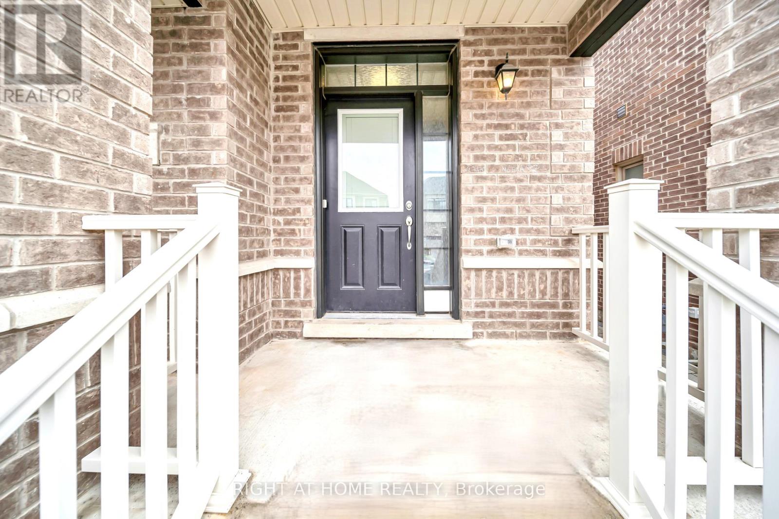 35 Hubbell_main Floor Road, Brampton, Ontario  L6Y 1P3 - Photo 2 - W13023392