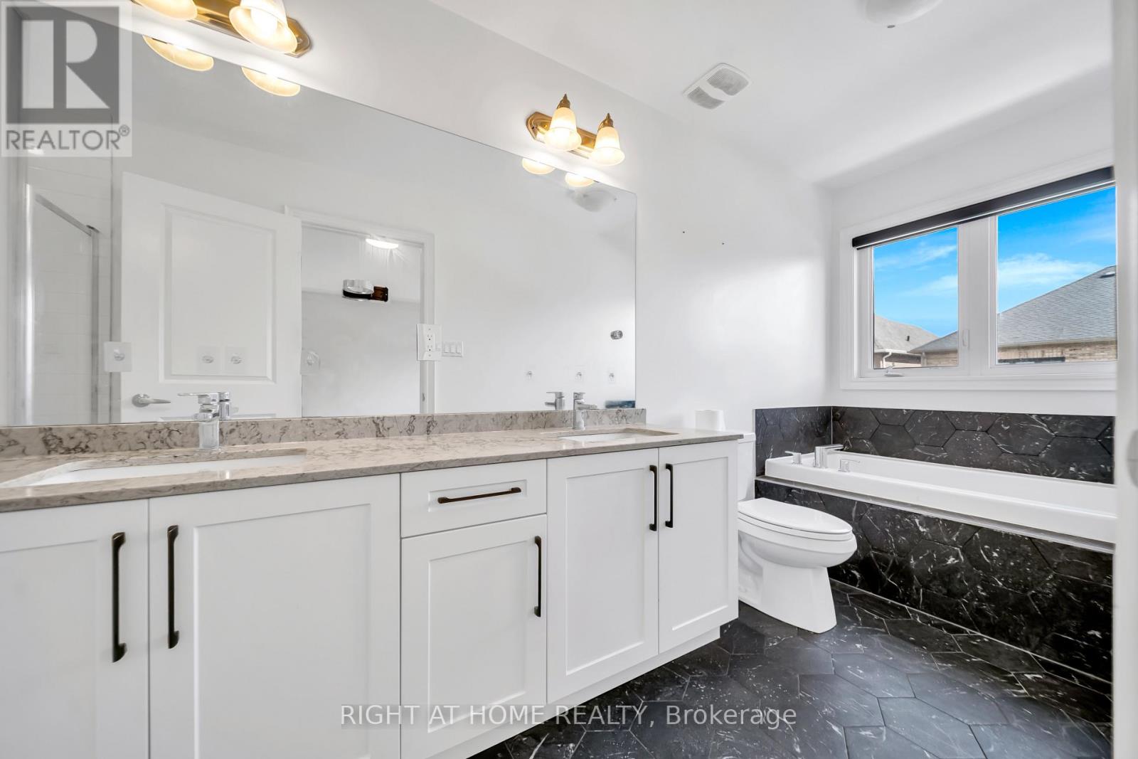 35 Hubbell_main Floor Road, Brampton, Ontario  L6Y 1P3 - Photo 31 - W13023392