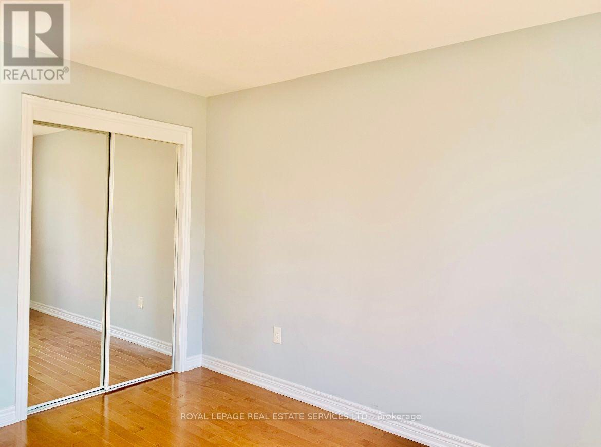 362 Threshing Mill Boulevard, Oakville, Ontario  L6H 0P6 - Photo 9 - W13023422