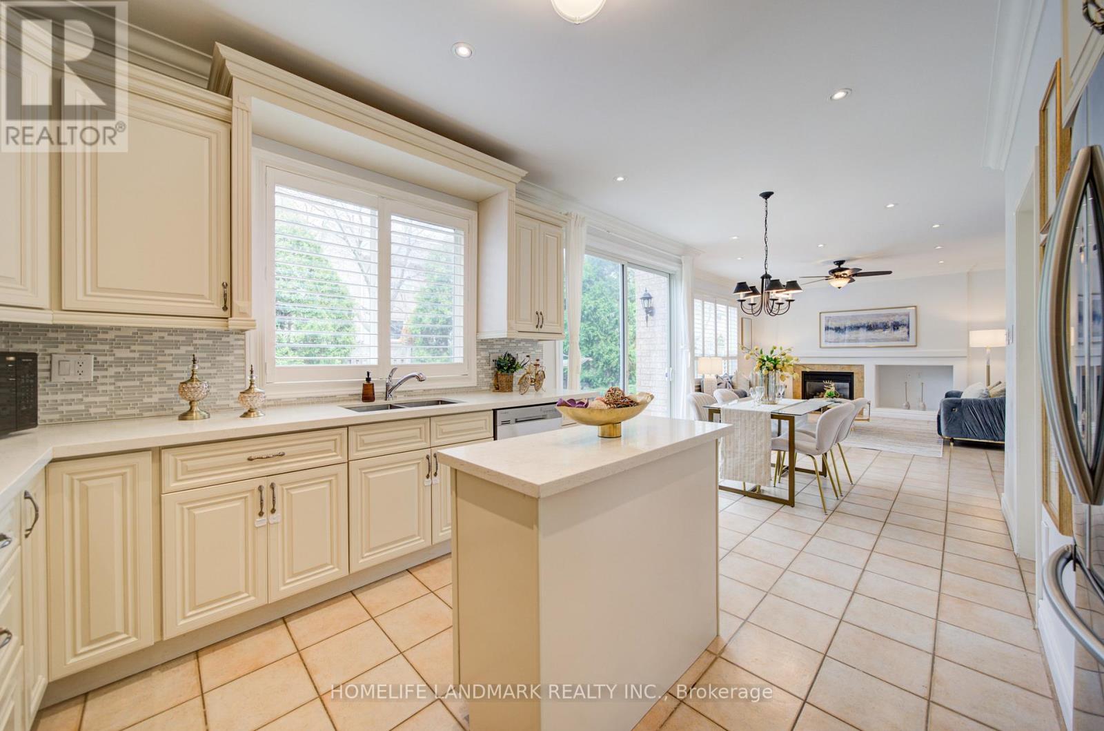 5041 Dryden Avenue, Burlington, Ontario  L7L 6G8 - Photo 20 - W13023450