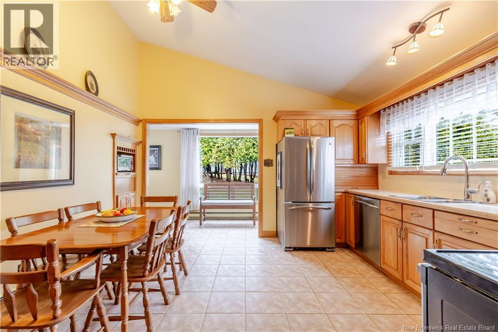 57 Mcnair Drive, Nackawic, New Brunswick  E6G 1A4 - Photo 23 - NB137539