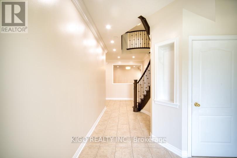 548 Wasaga Crescent, Waterloo, Ontario  N2V 2Y7 - Photo 6 - X13023322